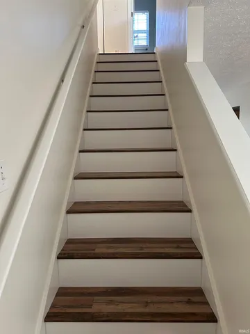 $250,000 | 3920 South Cramer Circle, Bloomington, IN 47403