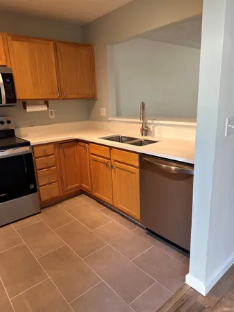 $242,900 | 3920 South Cramer Circle, Bloomington, IN 47403