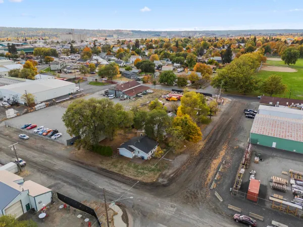 $1,200,000 | 2914 East Sinto Avenue, Unit 2918 & 2924 E SINTO 1315 N HAVEN 1322 N REGAL, Spokane, WA 99202