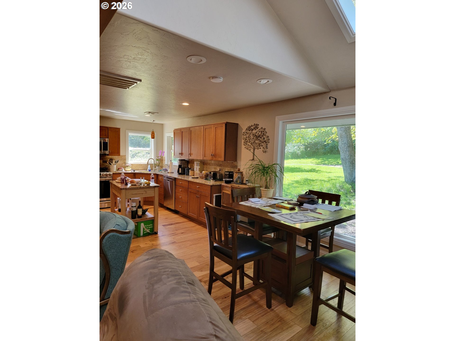16870 Thompson Road Brookings, OR 97415 - Photo 7 of 43 Kitchen/Dining Room