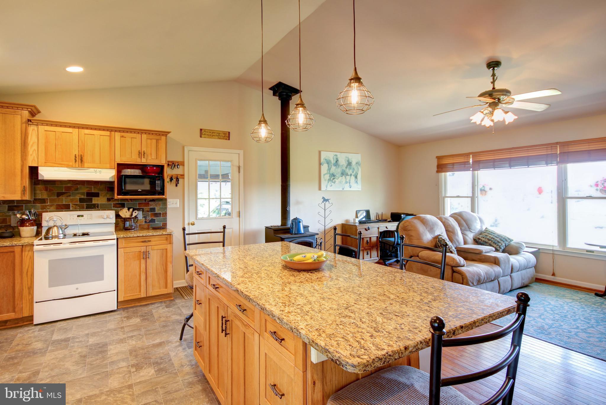 963 Bachmans Valley Road Westminster, MD 21157 - Photo 2 of 70 Beautiful kitchen w/granite