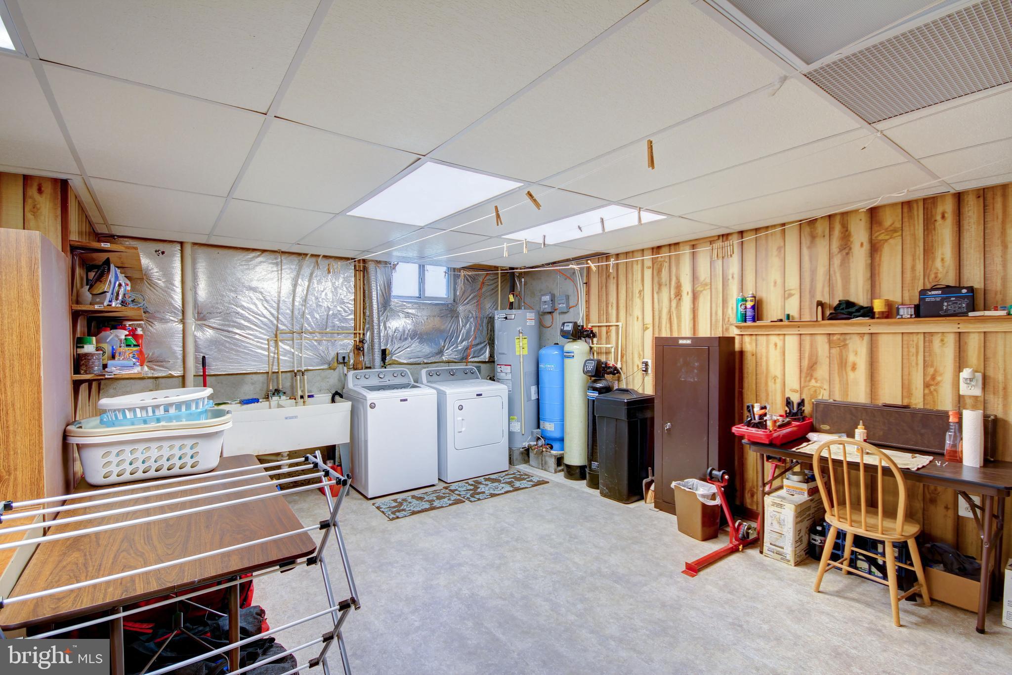 963 Bachmans Valley Road Westminster, MD 21157 - Photo 24 of 70 Craft room and laundry