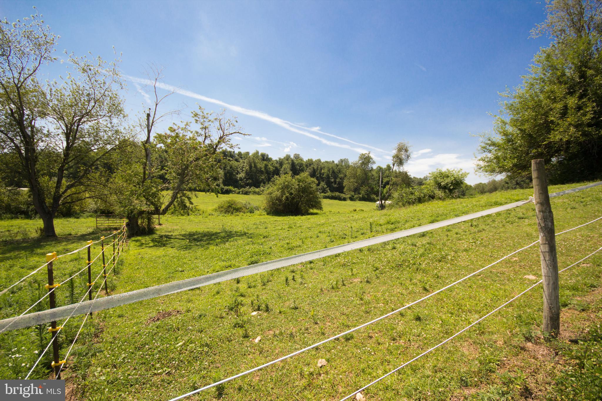 963 Bachmans Valley Road Westminster, MD 21157 - Photo 65 of 70 Electric fence