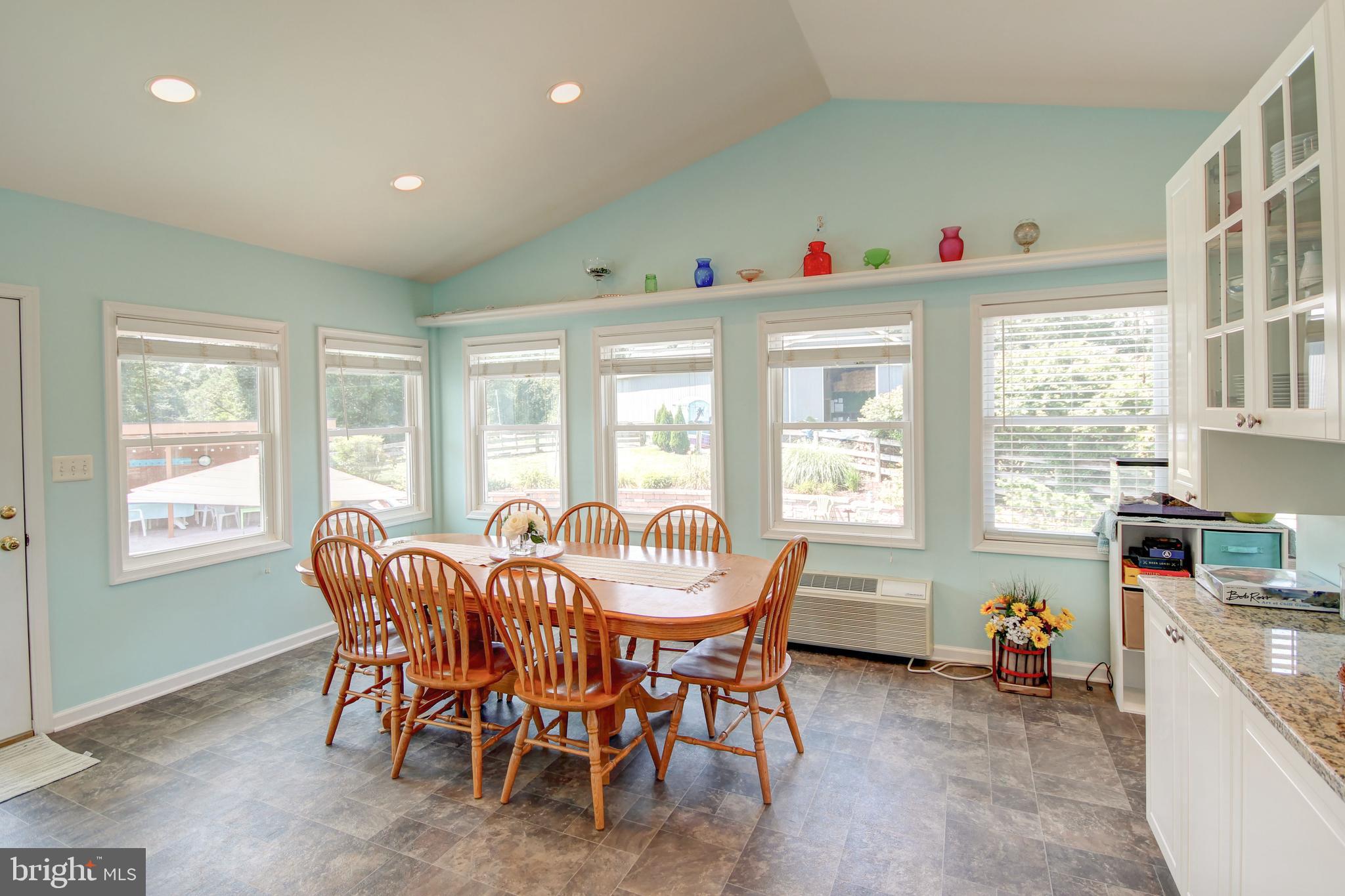 963 Bachmans Valley Road Westminster, MD 21157 - Photo 10 of 70 Dining/sun room