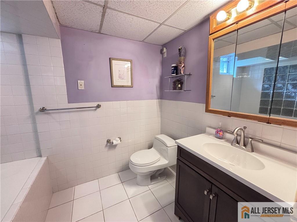 121 West Hill Road Colonia, NJ 07067 - Photo 37 of 41