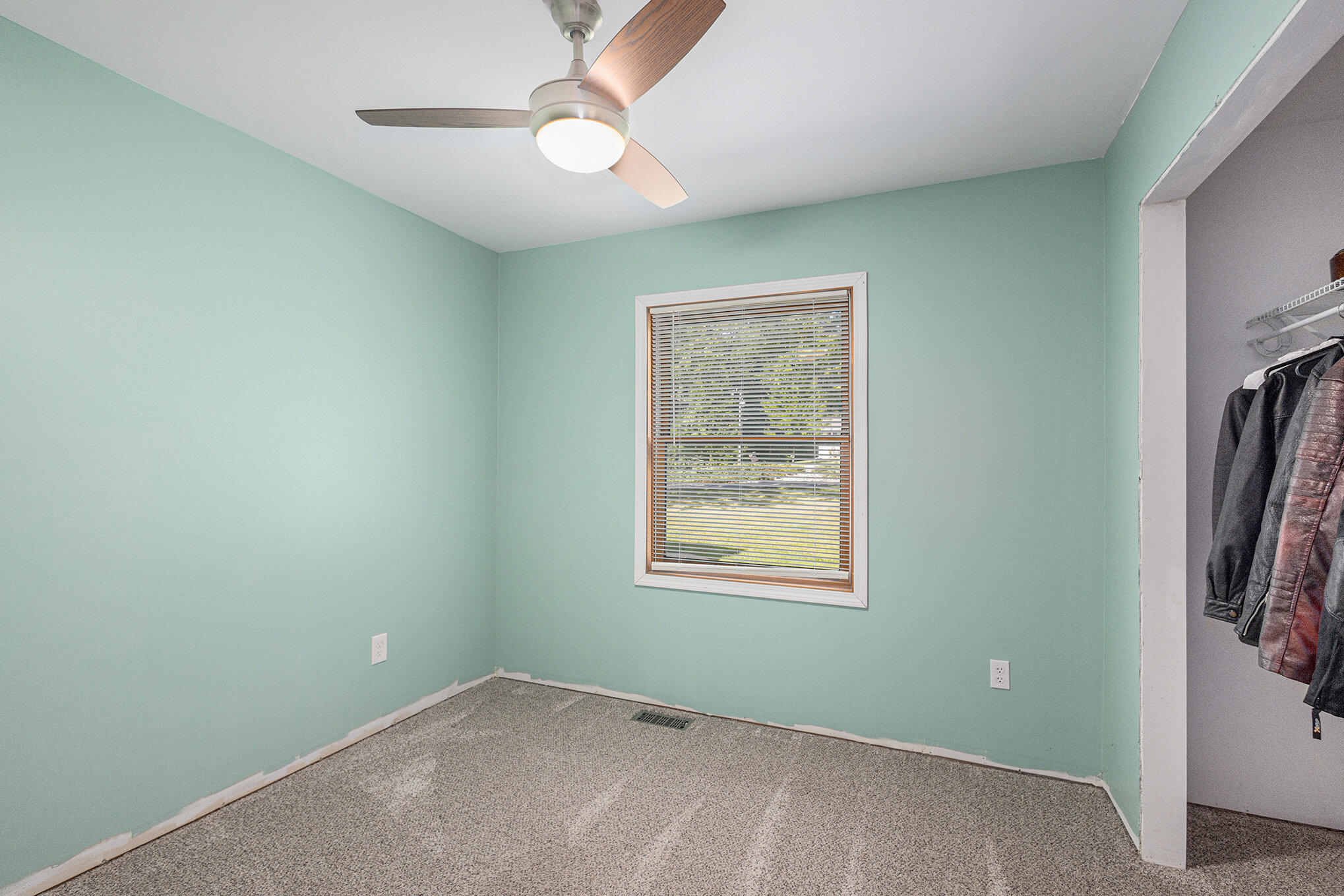 9060 River Road Greenville, MI 48838 - Photo 13 of 37 2nd bedroom