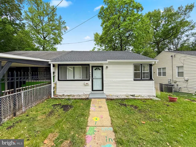 $315,000 | 7905 Greenleaf Road, Landover, MD 20785