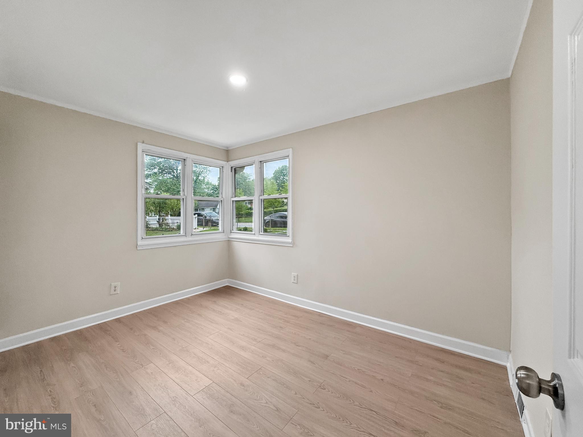 7905 Greenleaf Road Landover, MD 20785 - Photo 14 of 30