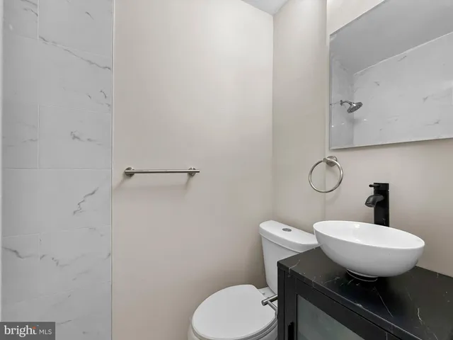 $315,000 | 7905 Greenleaf Road, Landover, MD 20785