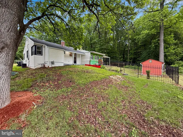 $315,000 | 7905 Greenleaf Road, Landover, MD 20785