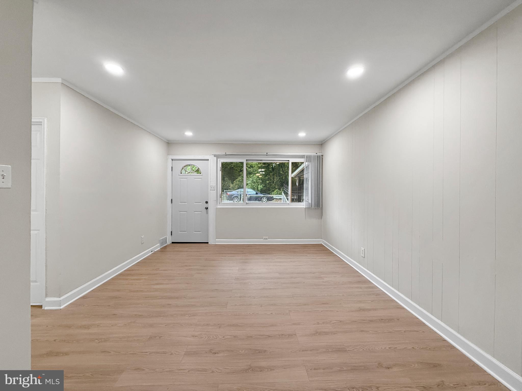 7905 Greenleaf Road Landover, MD 20785 - Photo 4 of 30