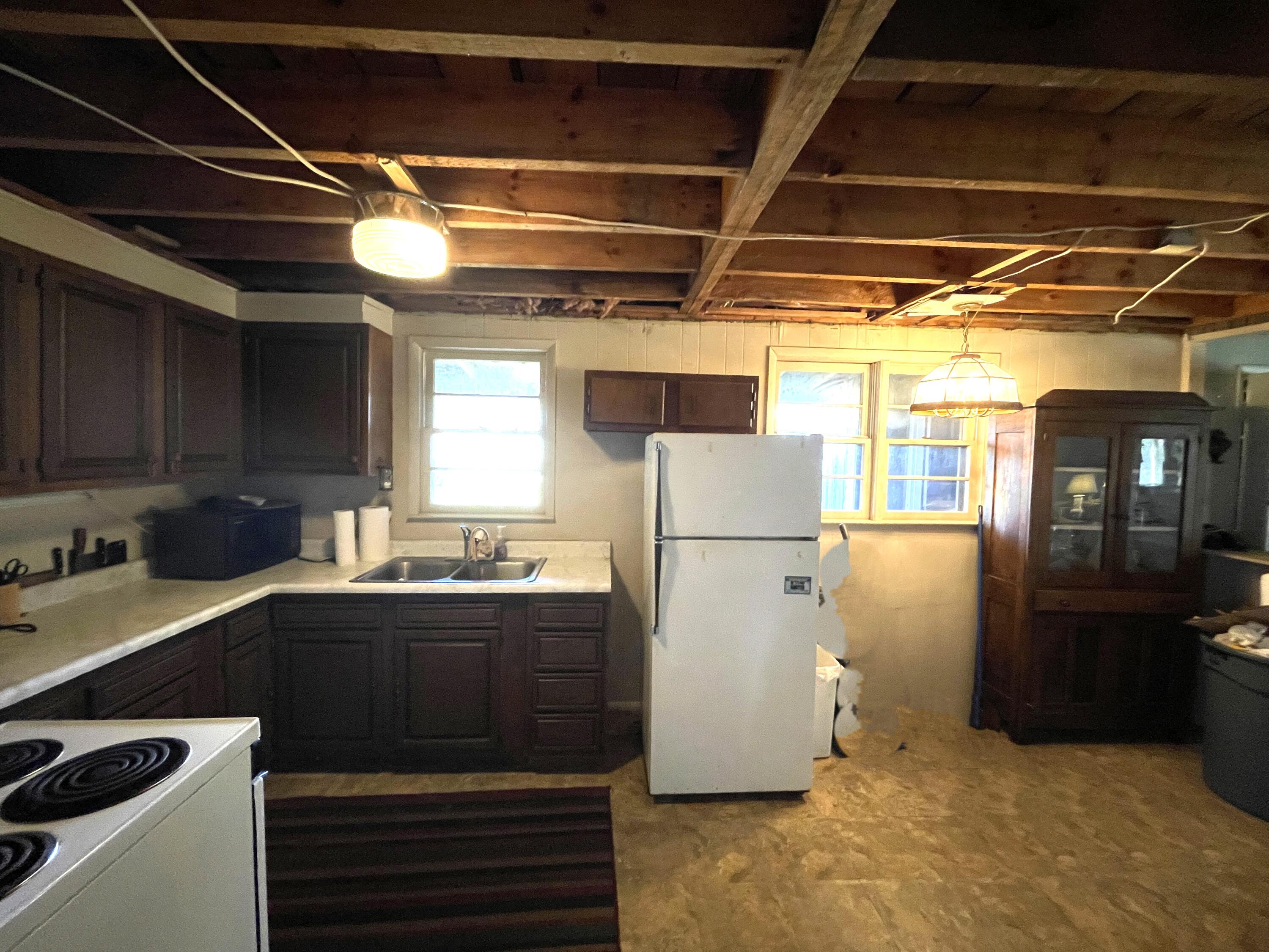 1401 Russell Scott Road Hillsboro, WV 24946 - Photo 8 of 25 Gallery Image 8