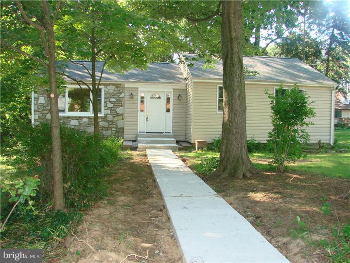 465 Rumpf Avenue Penndel, PA 19047 - Photo 2 of 25 Exterior Front