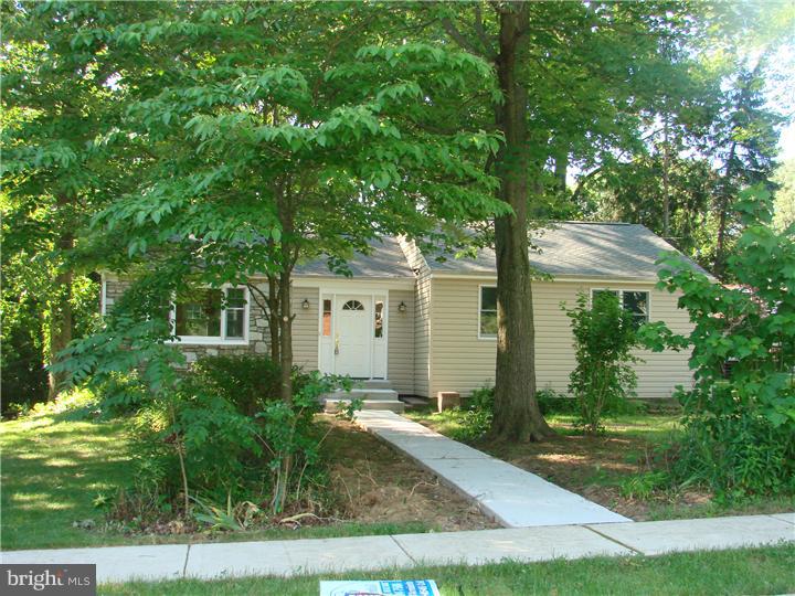 465 Rumpf Avenue Penndel, PA 19047 - Photo 3 of 25 Exterior Front