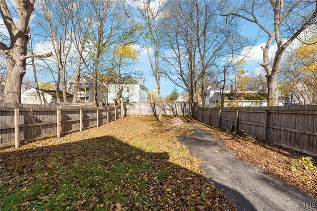 $105,000 | 184 West Matson Avenue, Syracuse, NY 13205