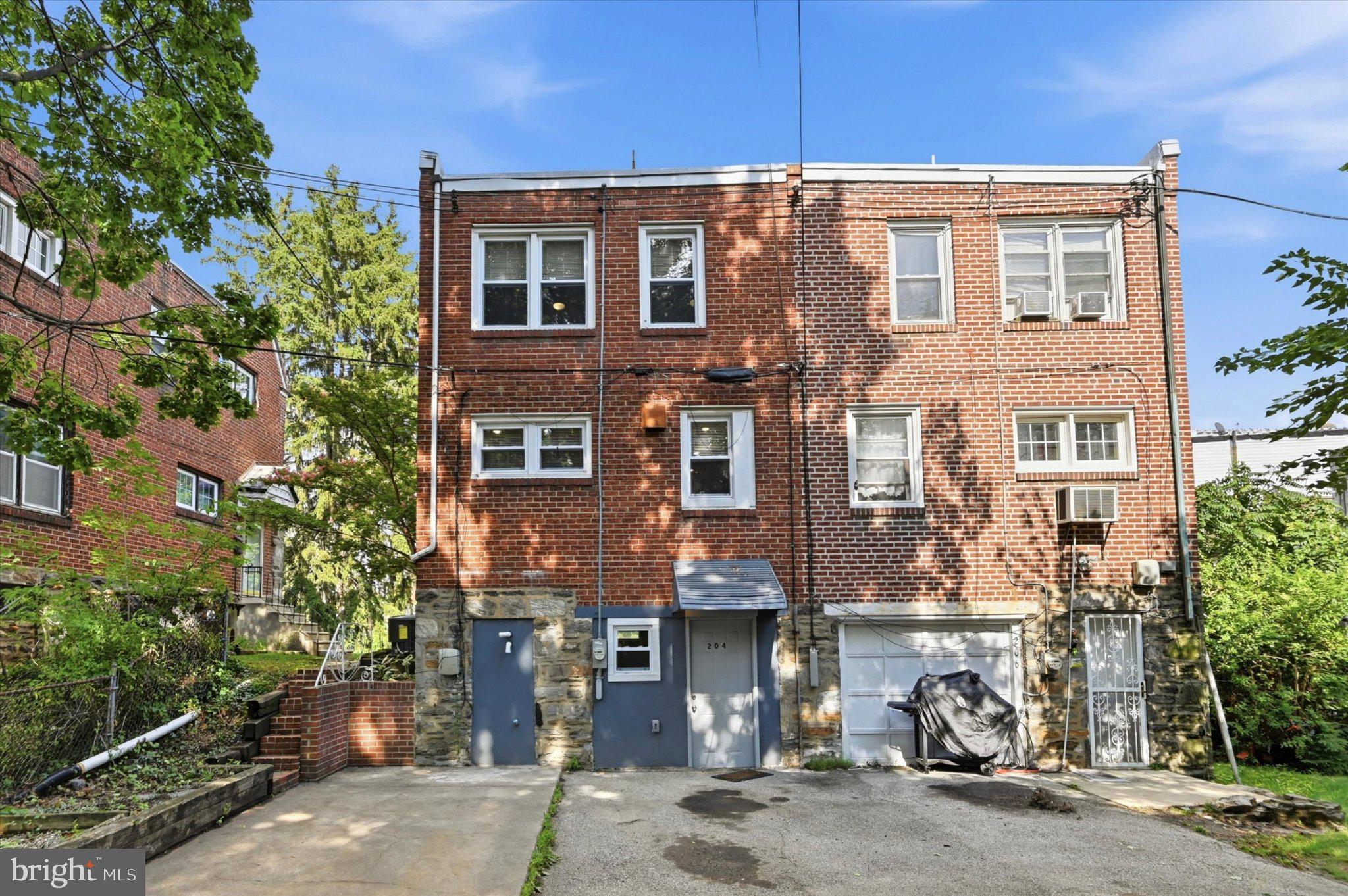204 East Marshall Road Lansdowne, PA 19050 - Photo 24 of 25 Private parking!