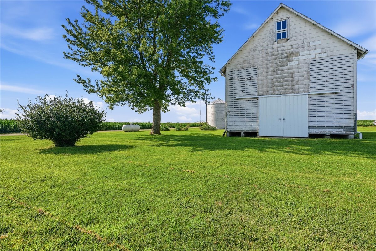 10168 North 600 E Road Chenoa, IL 61726 - Photo 43 of 55