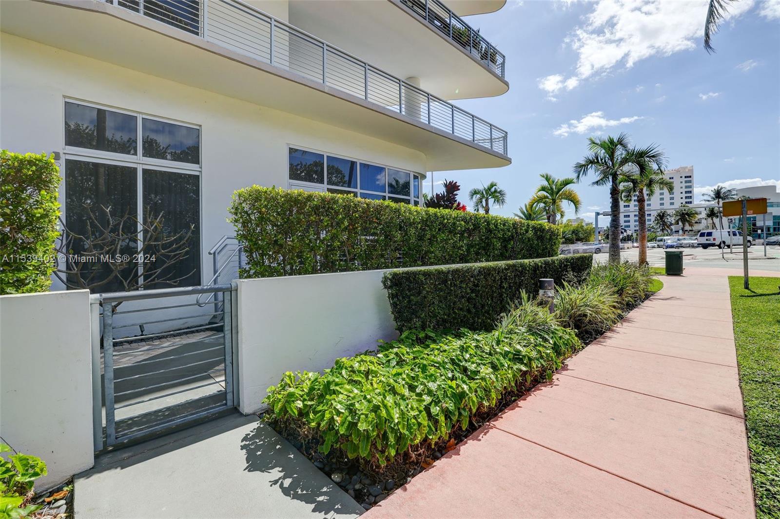 2001 Meridian Avenue, Unit 101 Miami Beach, FL 33139 - Photo 41 of 66