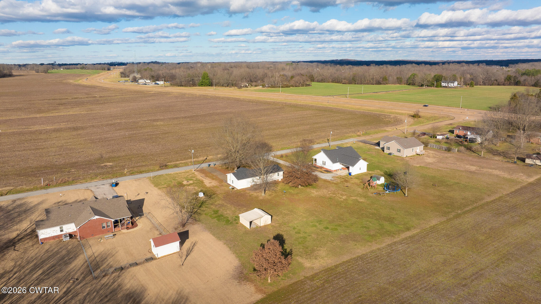 180 Everett Road McKenzie, TN 38201 - Photo 15 of 27 a view of an ocean and beach