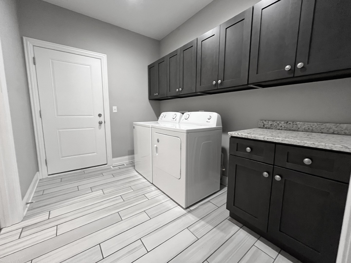 855 Meadow Lane Marengo, IL 60152 - Photo 14 of 22 a utility room with dryer and washer