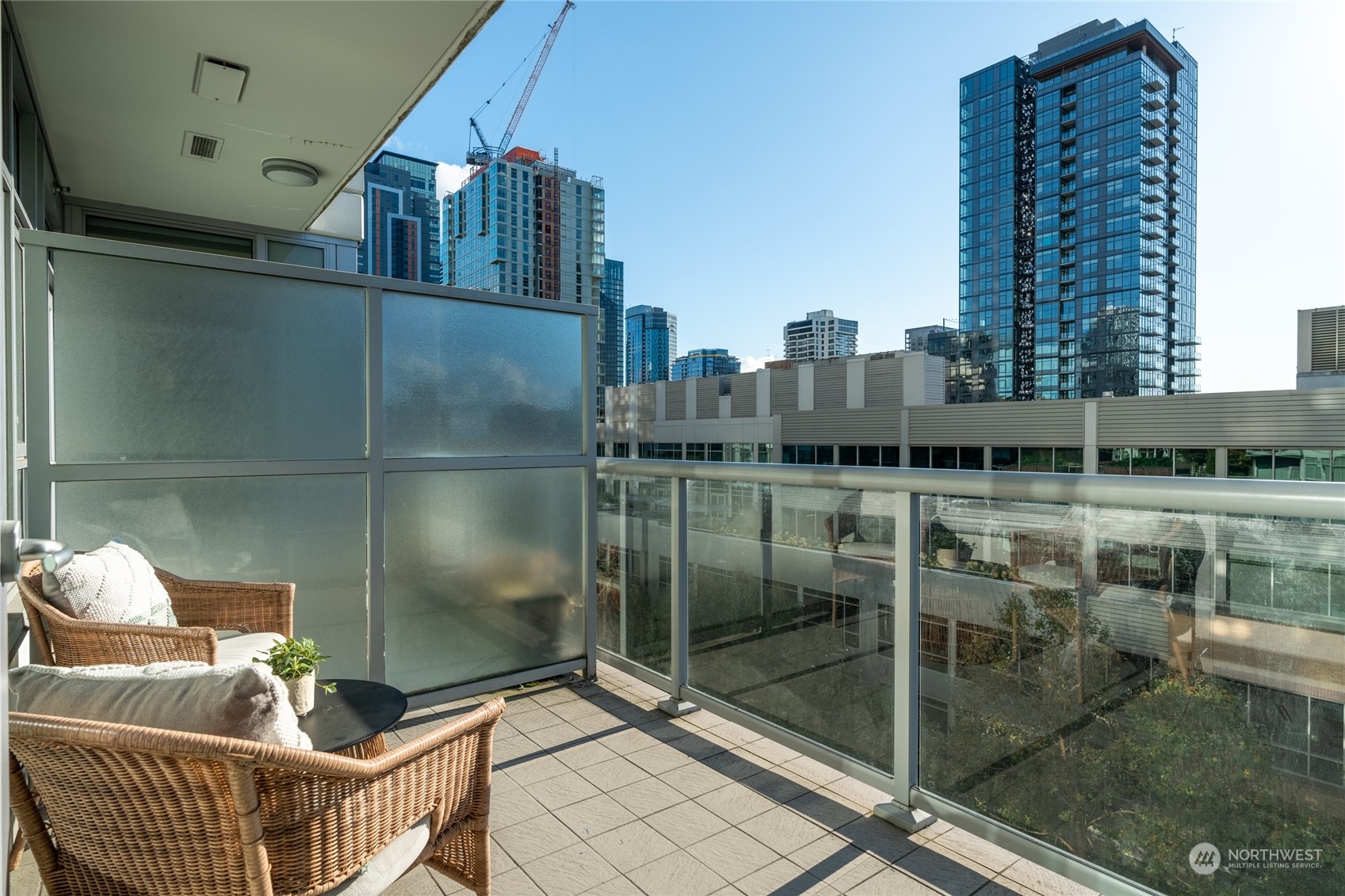583 Battery Street, Unit 812N Seattle, WA 98121 - Photo 18 of 37 a balcony with furniture
