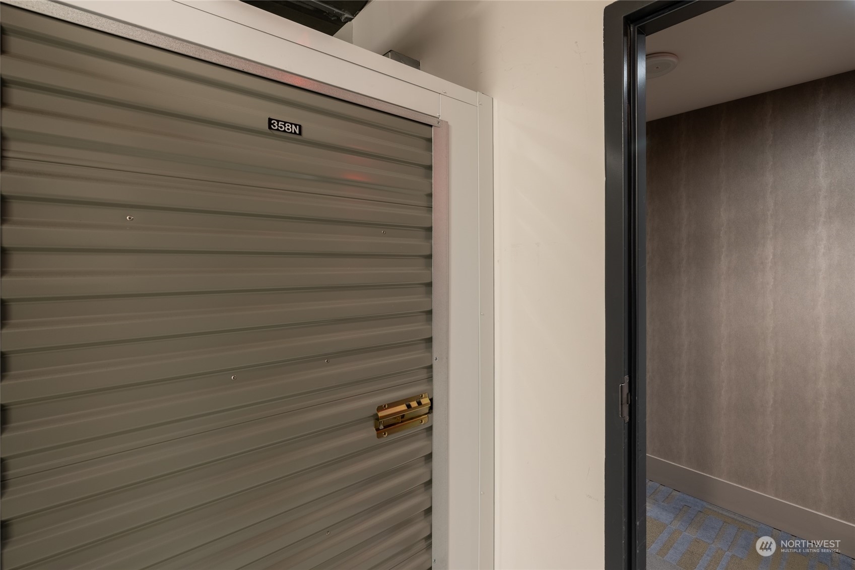583 Battery Street, Unit 812N Seattle, WA 98121 - Photo 34 of 37 a close view of door
