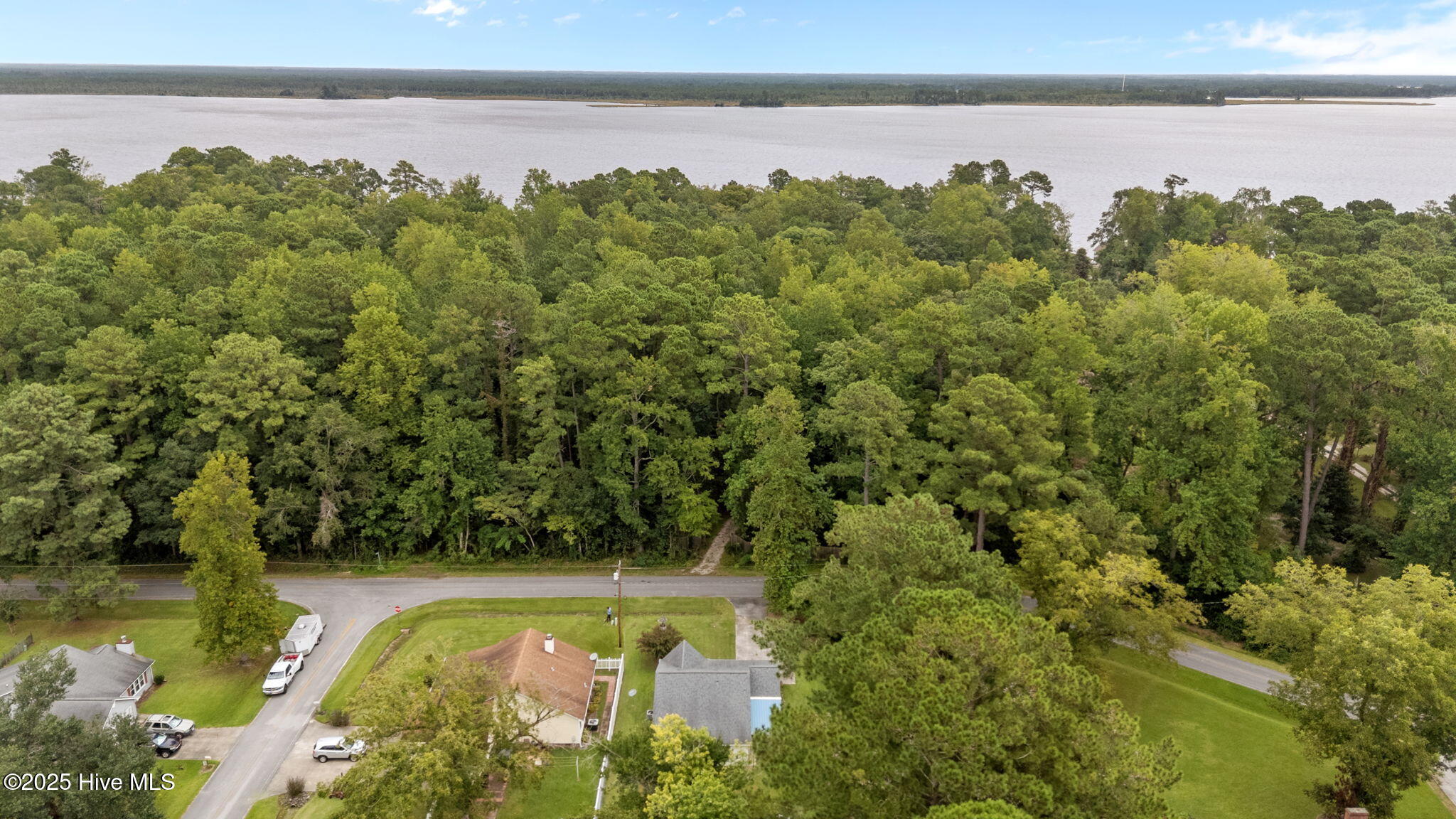3607 Fort Road New Bern, NC 28560 - Photo 43 of 44 47-web-or-mls-DJI_20250909135626_0019_D