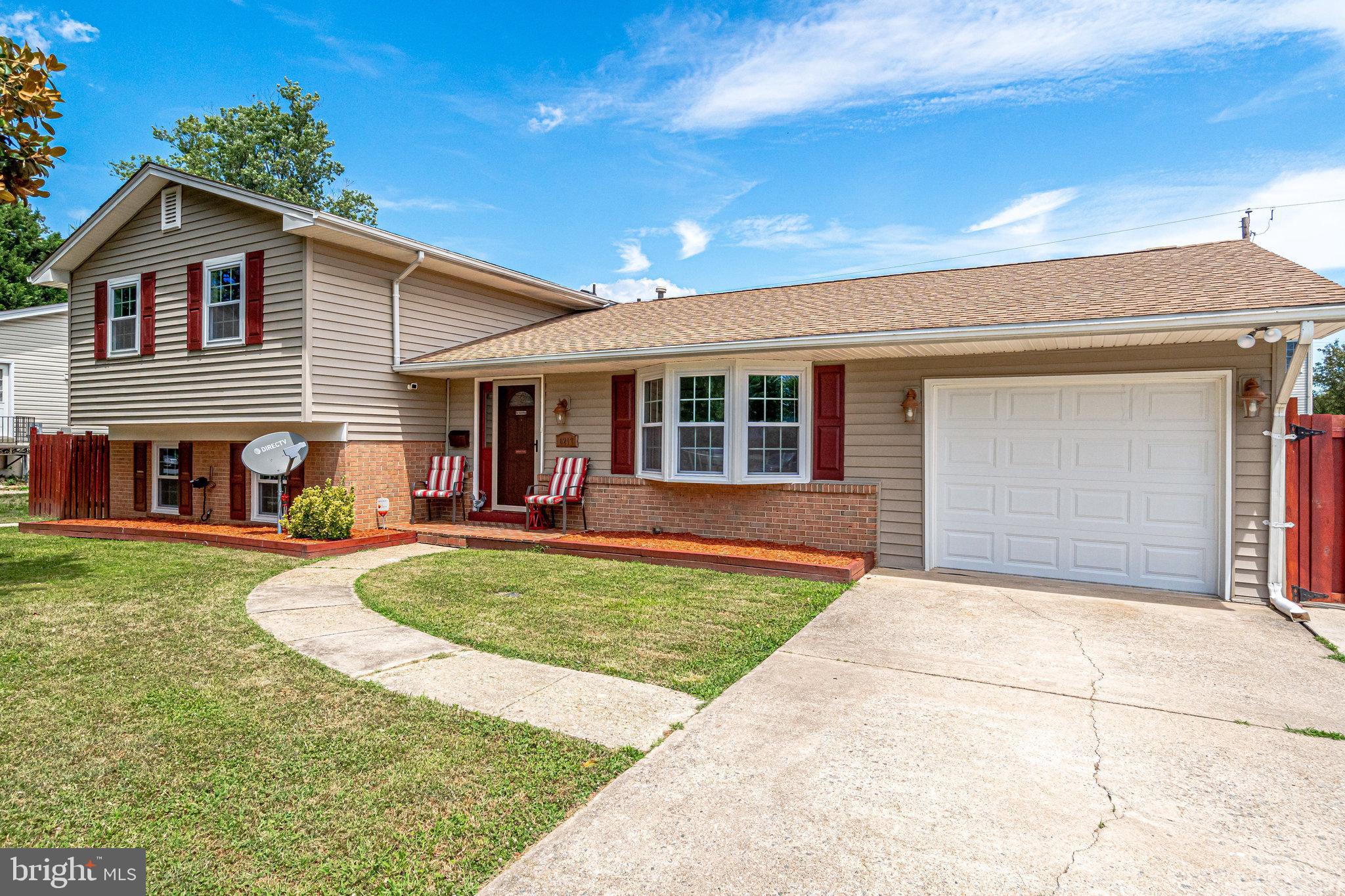 6217 Zekan Lane Springfield, VA 22150 - Photo 4 of 55