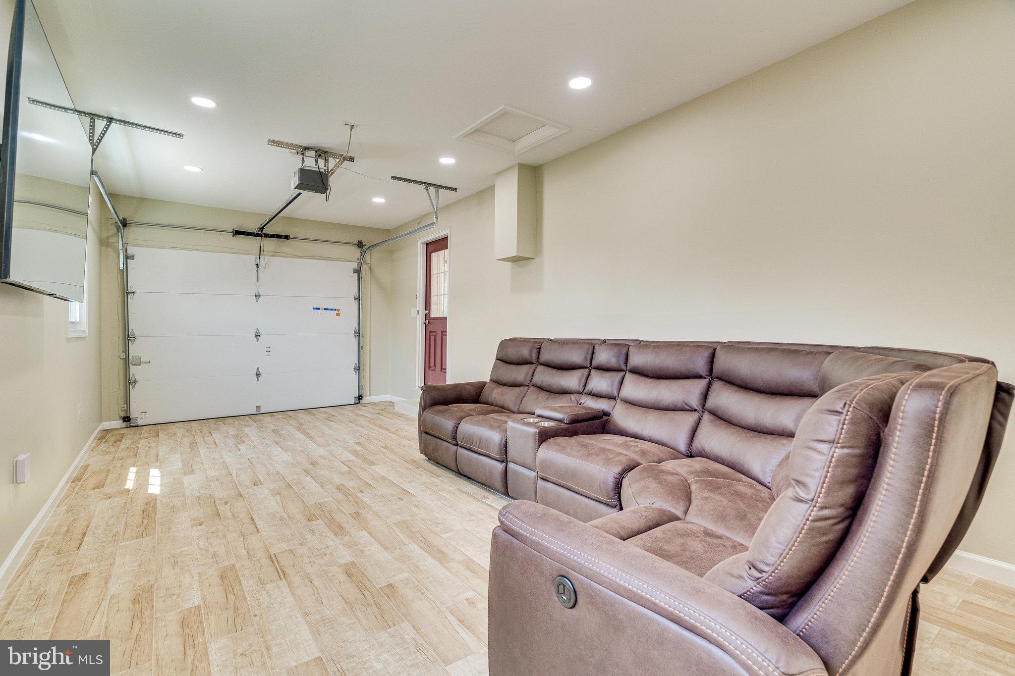 6217 Zekan Lane Springfield, VA 22150 - Photo 32 of 55 Newer garage door and opener