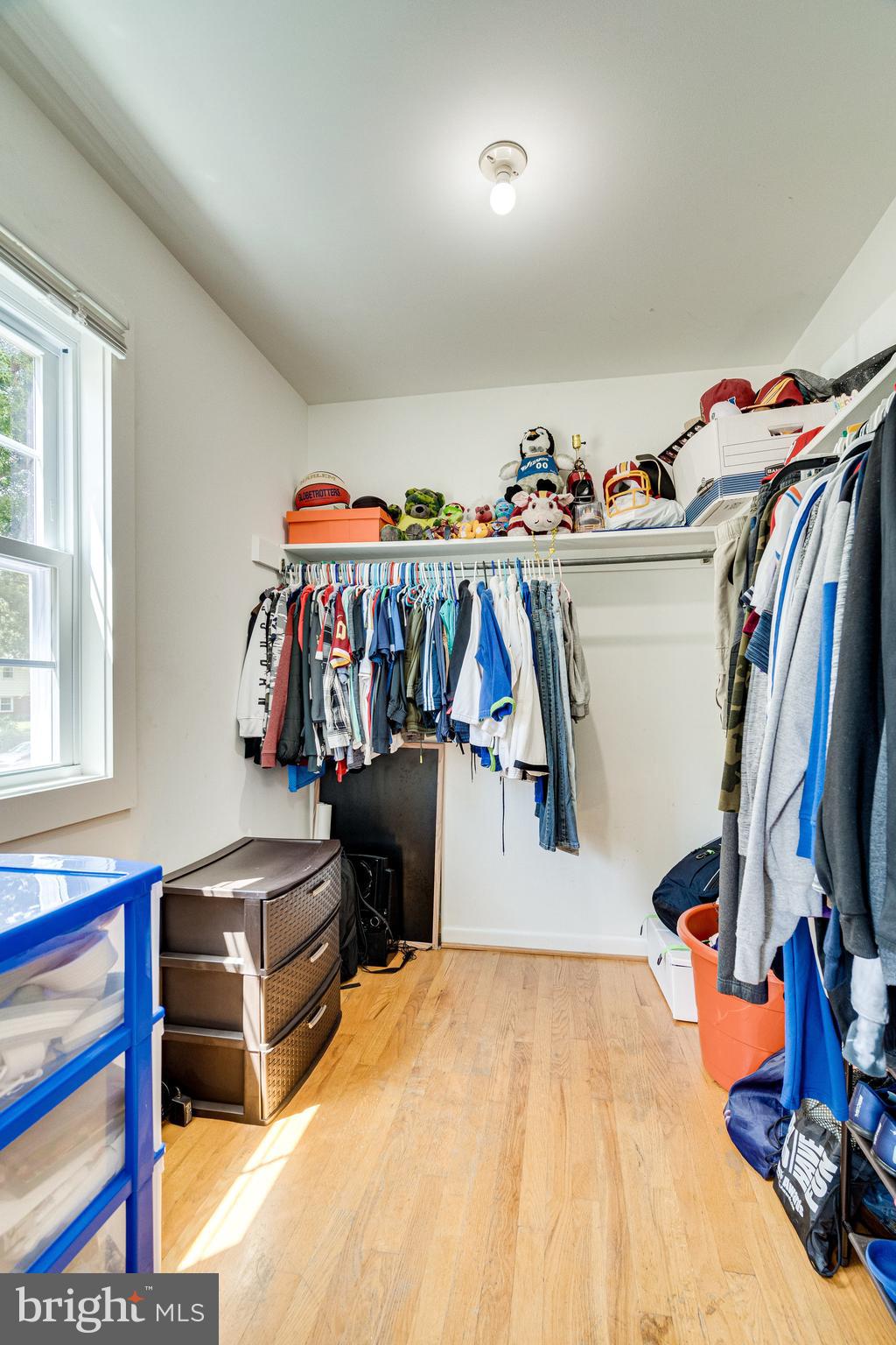 6217 Zekan Lane Springfield, VA 22150 - Photo 35 of 55 Large walk-in closet