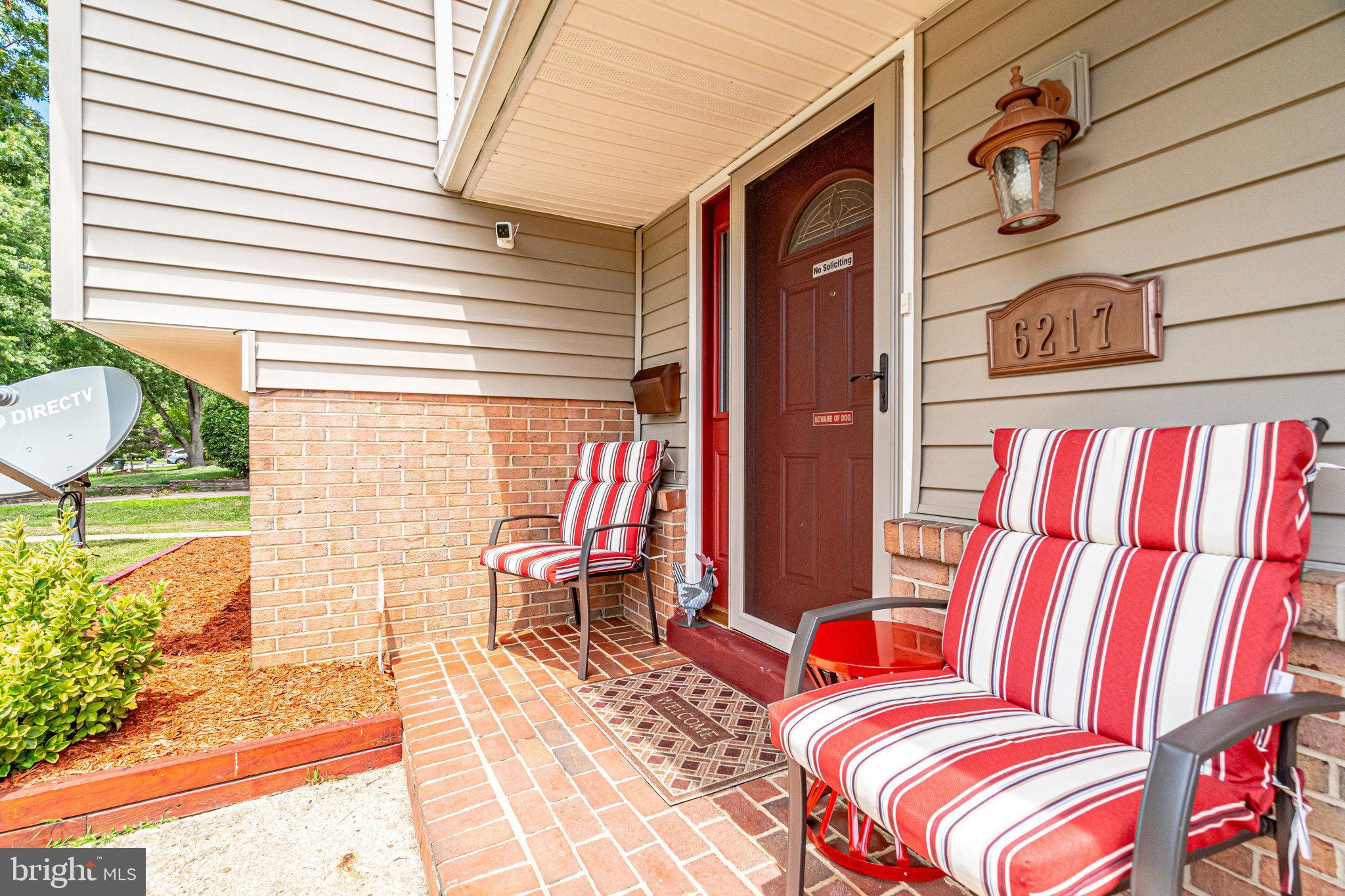 6217 Zekan Lane Springfield, VA 22150 - Photo 5 of 55 Welcoming front porch