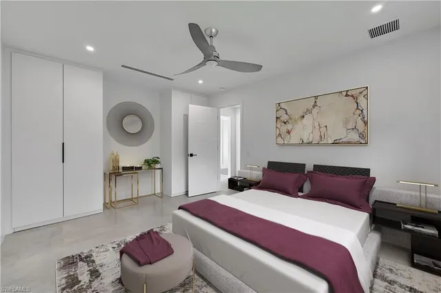 $899,000 | 2517 Kings Lake Boulevard, Naples, FL 34112