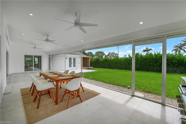 $899,000 | 2517 Kings Lake Boulevard, Naples, FL 34112