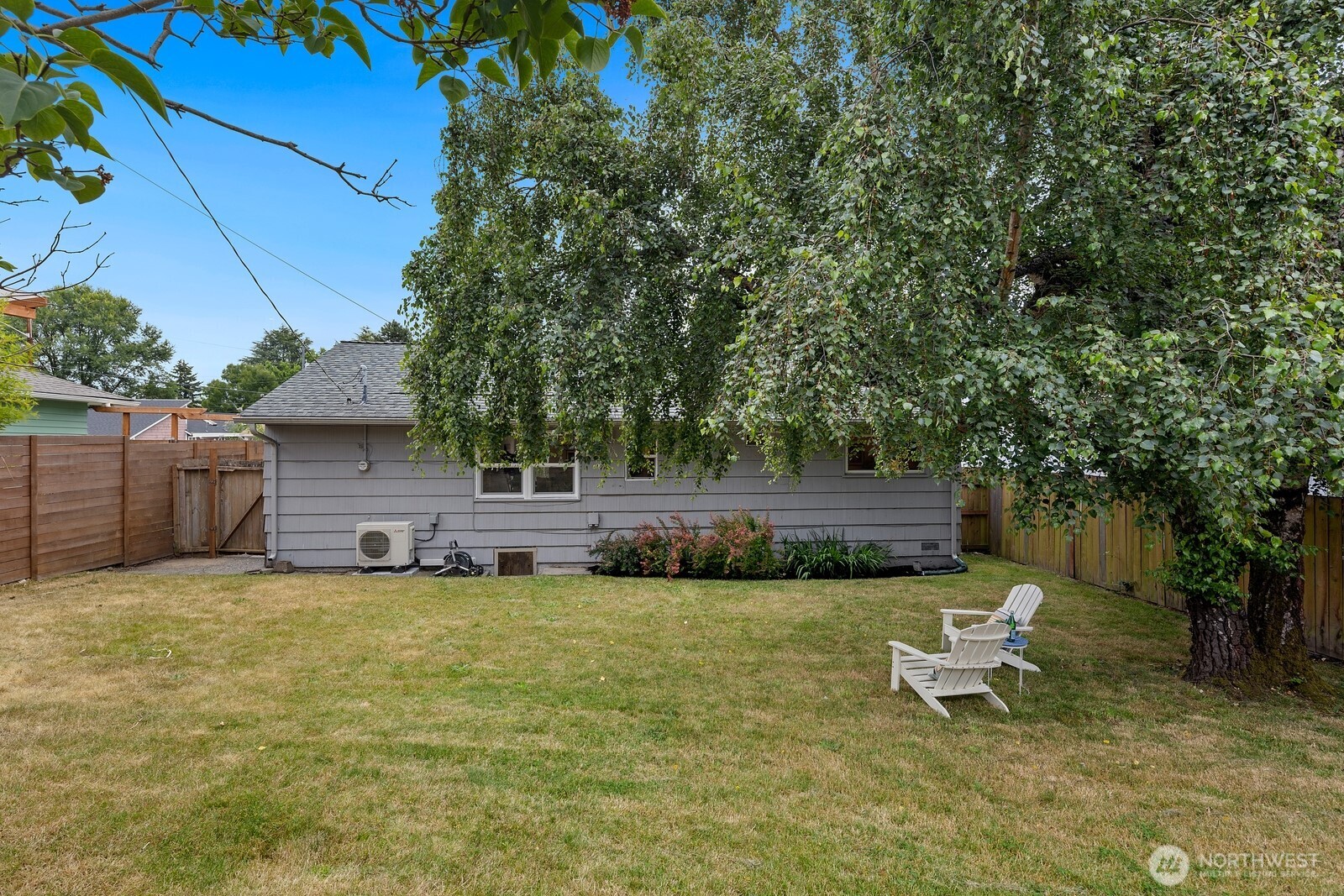 9261 31st Avenue Southwest Seattle, WA 98126 - Photo 15 of 19