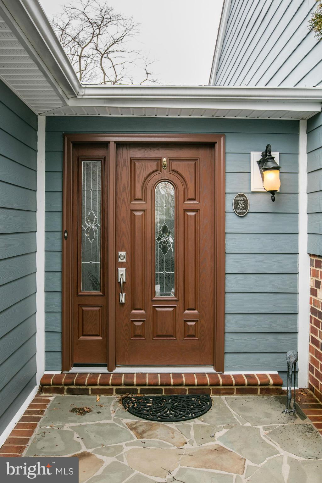 8308 Crown Court Road Alexandria, VA 22308 - Photo 2 of 30 Exterior (Front)