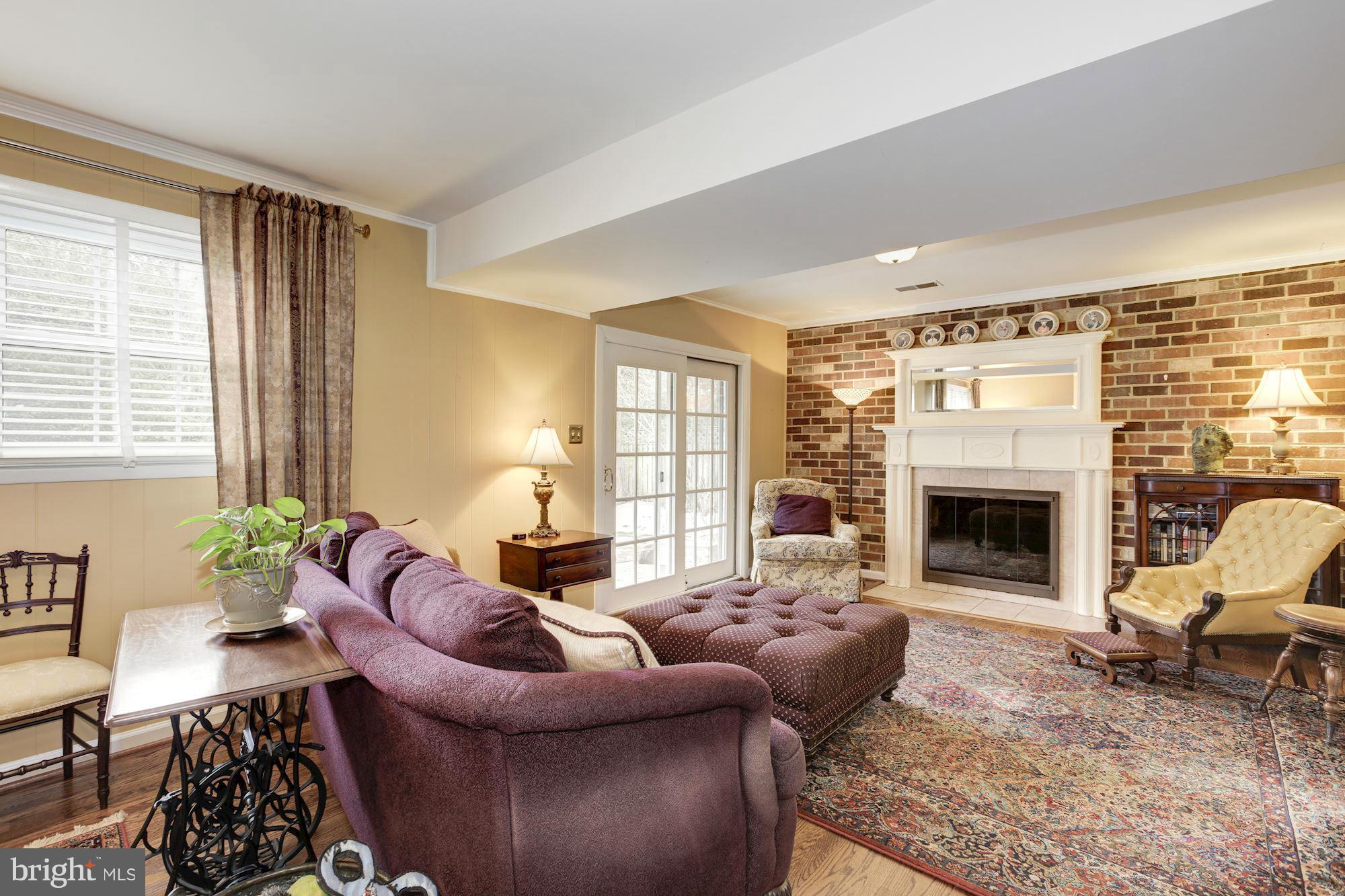 8308 Crown Court Road Alexandria, VA 22308 - Photo 16 of 30 Interior (General)