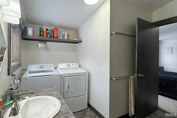 $359,900 | 14483 County Road 8, Middlebury, IN 46540