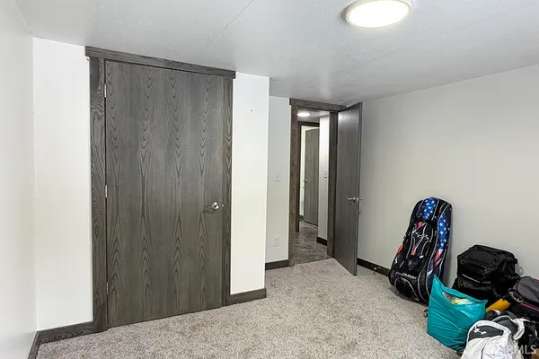 $359,900 | 14483 County Road 8, Middlebury, IN 46540