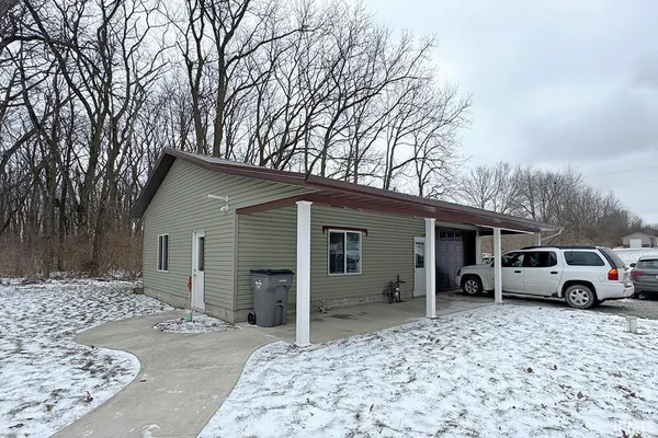 $359,900 | 14483 County Road 8, Middlebury, IN 46540