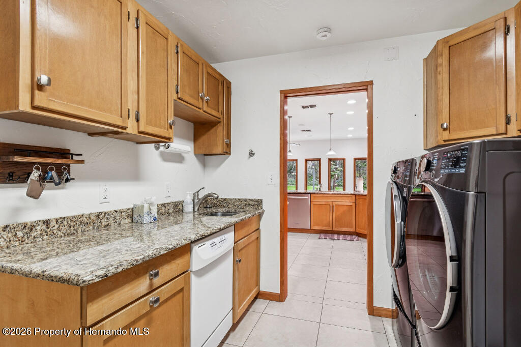 26262 Lake Lindsey Road Brooksville, FL 34601 - Photo 45 of 53 41570_695c8643439d8_01.06.2026_image-53