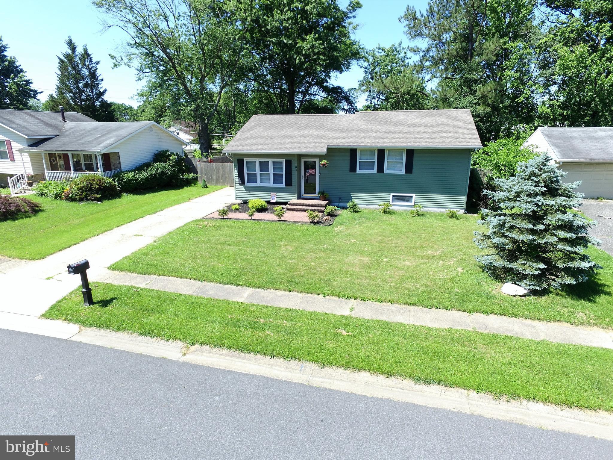 104 Patricia Road Newark, DE 19713 - Photo 36 of 48 Front View, Maintenance Free