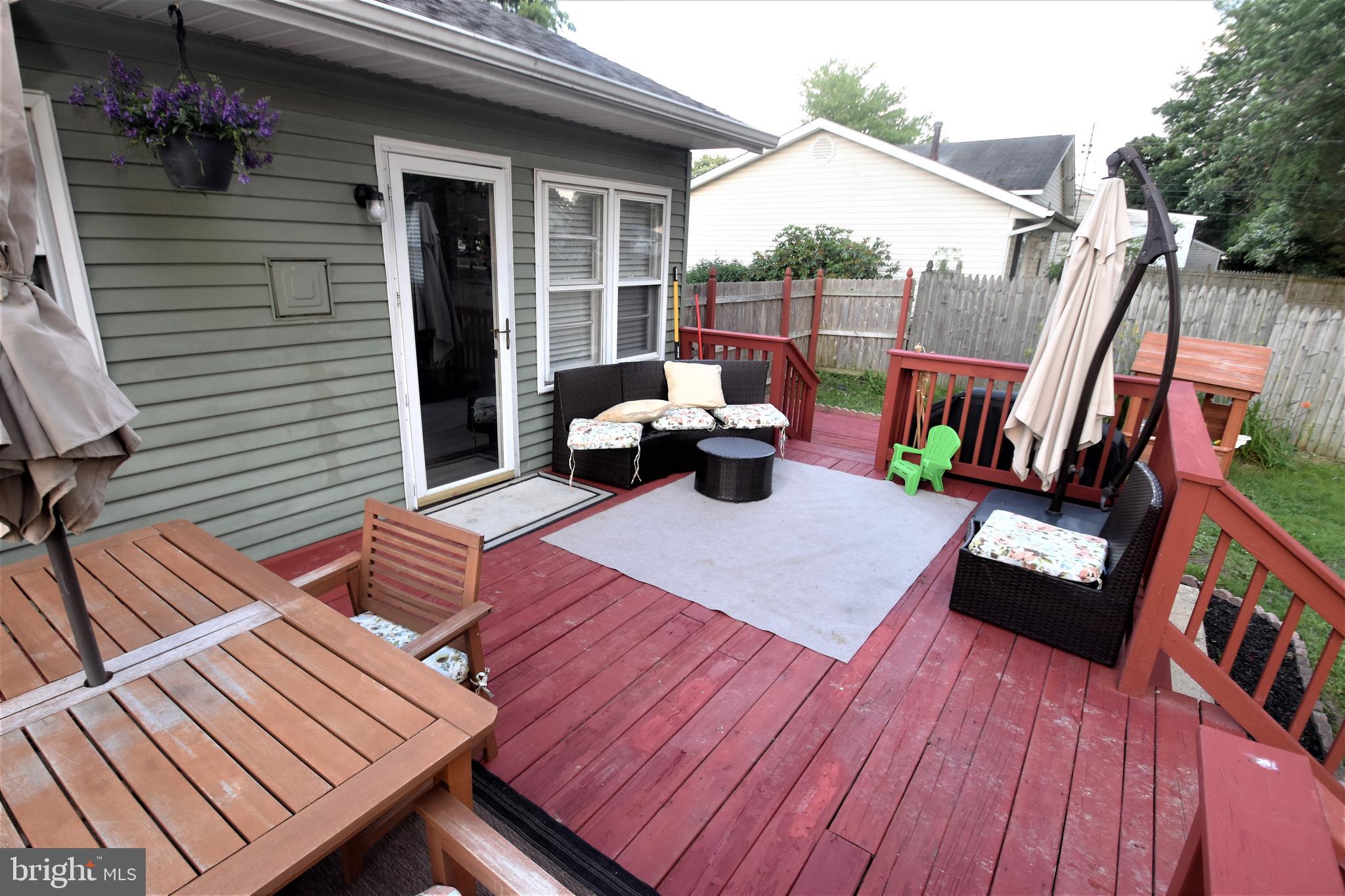 104 Patricia Road Newark, DE 19713 - Photo 37 of 48 HUGE Rear Deck. Fenced Yard. Patio too.
