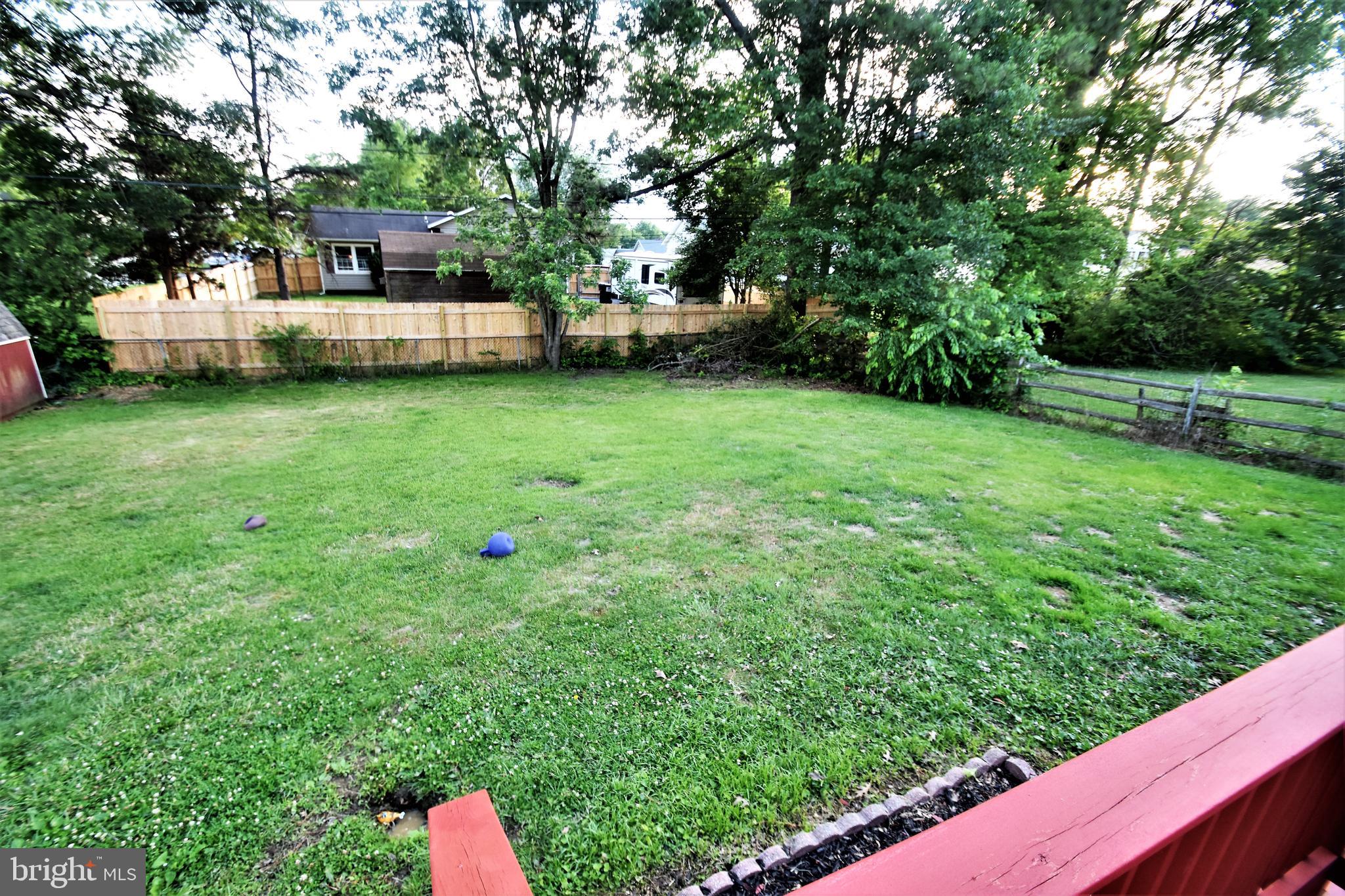 104 Patricia Road Newark, DE 19713 - Photo 41 of 48 BIG YARD ... Fenced and ready for anything!