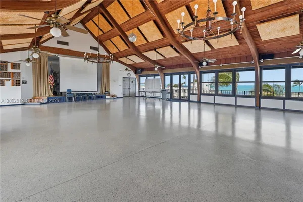 $450,000 | 65821 Overseas Highway, Long Key, FL 33001