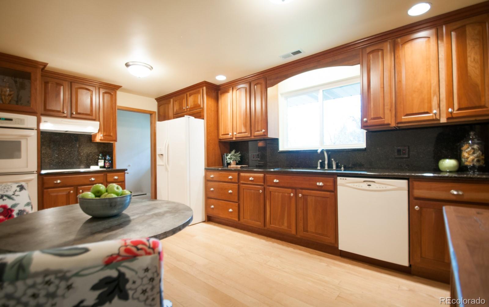 3324 Zephyr Court Wheat Ridge, CO 80033 - Photo 9 of 30 Gallery Image 9