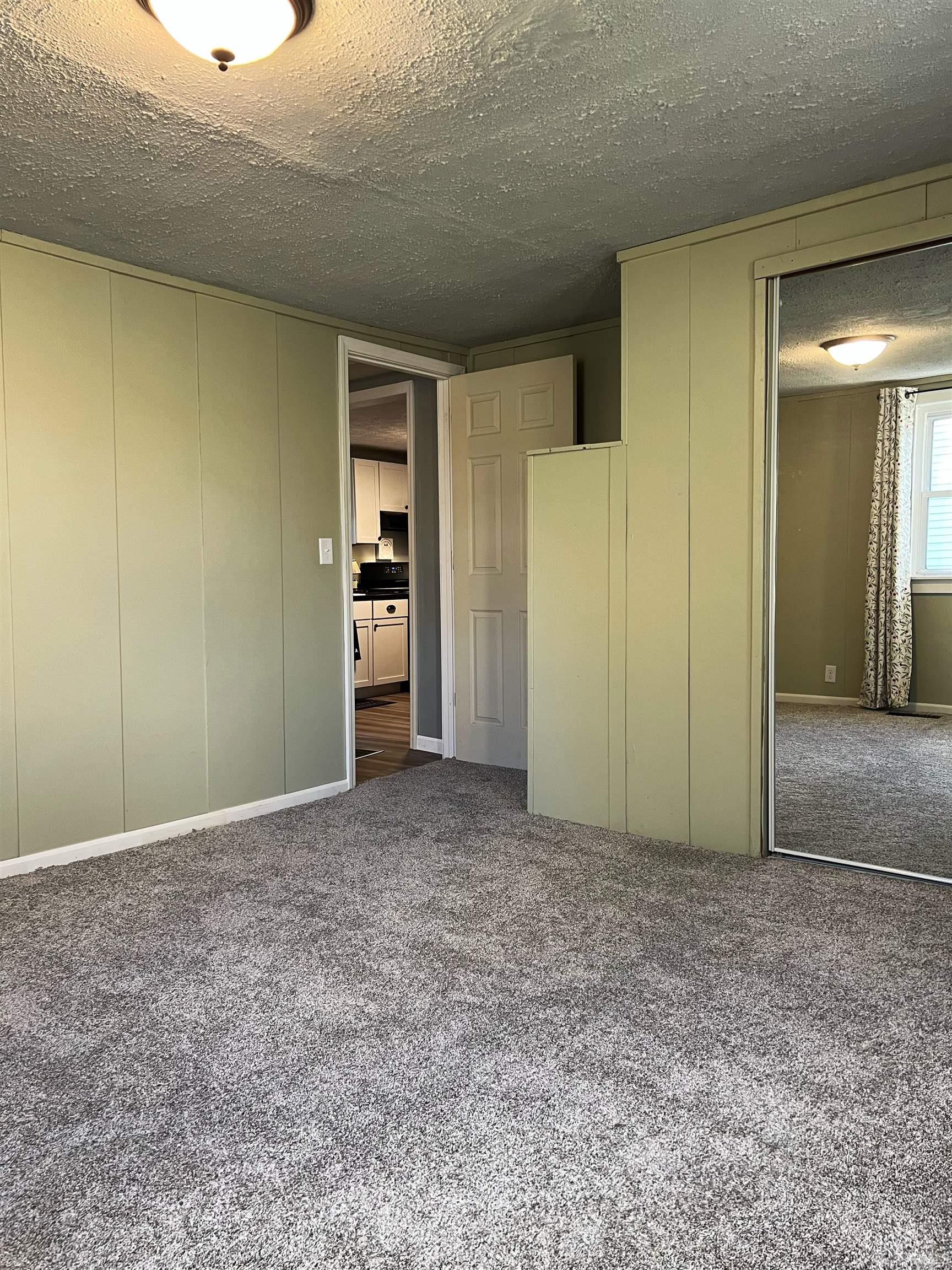 517 East Poplar Street Kokomo, IN 46902 - Photo 8 of 17