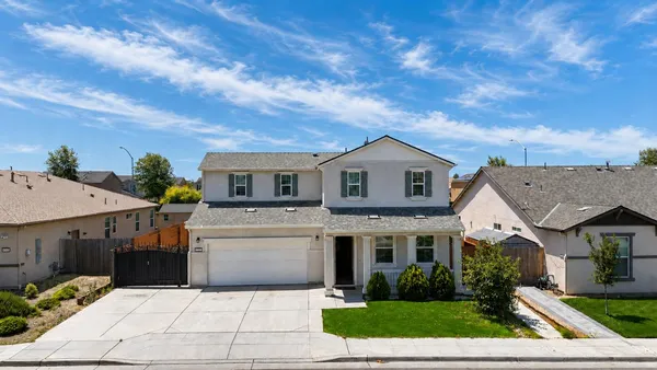 $549,900 | 6389 West Pico Avenue, Fresno, CA 93723