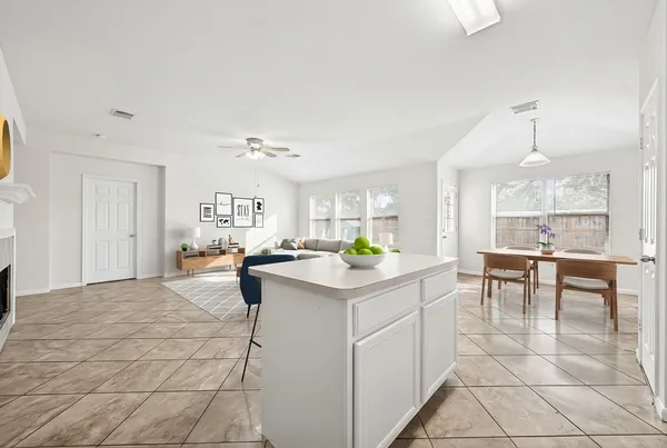 $2,095 | 2806 Powell Springs Court, Missouri City, TX 77459