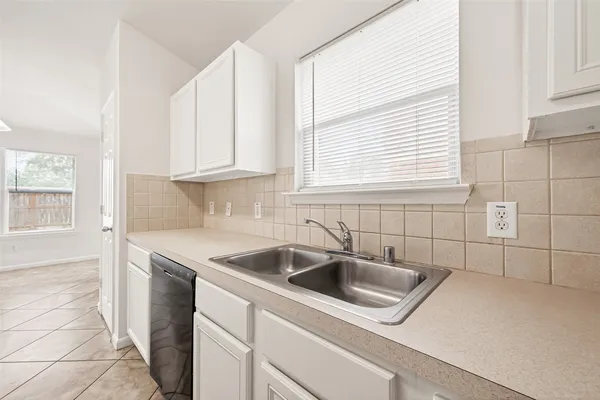 $2,095 | 2806 Powell Springs Court, Missouri City, TX 77459