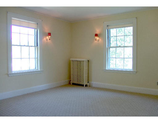 3 Weston Road Hingham, MA 02043 - Photo 8 of 9 Gallery Image 8